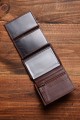 ZEVENTO ZE-2114R Leather wallet with RFID protection