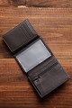 ZEVENTO ZE-2114R Leather wallet with RFID protection