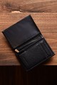 ZEVENTO ZE-2116R Leather wallet with RFID protection