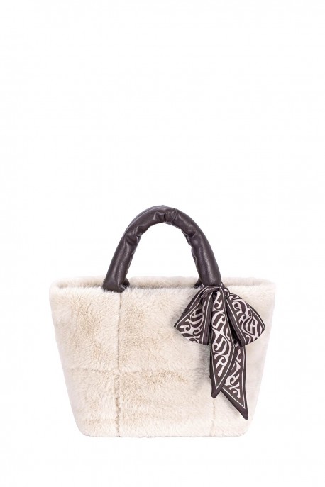CM8694 David Jones Furry Handbag
